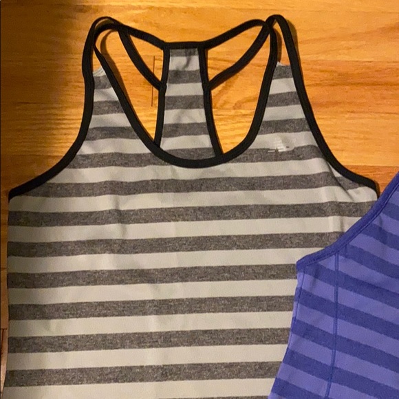 Two New Balance Women’s Tank Tops. XS - Picture 2 of 6